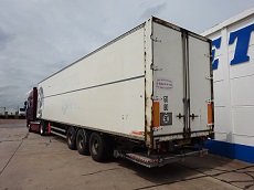 SEMI-REMORQUE FRUEHAUF TX34VW – 3 ESSIEUX – FOURGON ET HAYON – 34 TONNES