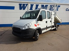 IVECO 35 C 13 D – EURO 5 – DOUBLE CABINE BENNE BASCULANTE ET COFFRE – PERMIS B