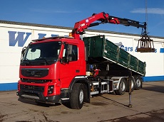 VOLVO FMX 13-420 – 8X4 TRIDEM – EURO 5 – BENNE ET GRUE 24 T/M