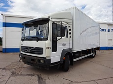 VOLVO FL 180 L – 4X2 – EURO 3 – CAISSE ET HAYON – PETIT BUDGET