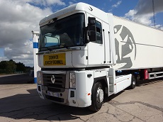 RENAULT MAGNUM 440.19 DXI – 4X2 – EURO 5