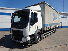 VOLVO FL 210 – 4X2 – EURO 6 – CAISSE TAUTLINER – TOIT DEBÂCHABLE – HAYON RETRACTABLE