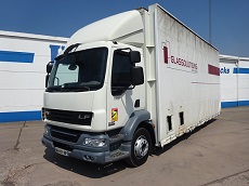 DAF FA LF 55-220 L – 4X2 – EURO 5 – CAISSE MIROITIER AVEC PUPITRES EXTERIEURS ET HAYON 3 TONNES